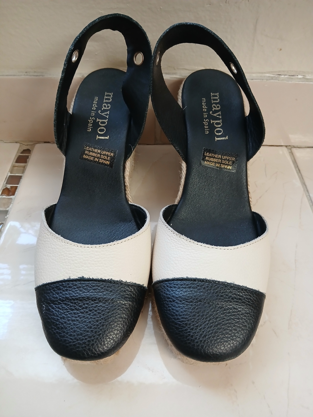 Maypol Two-Tone Black & Cream Women’s Slingback Mules